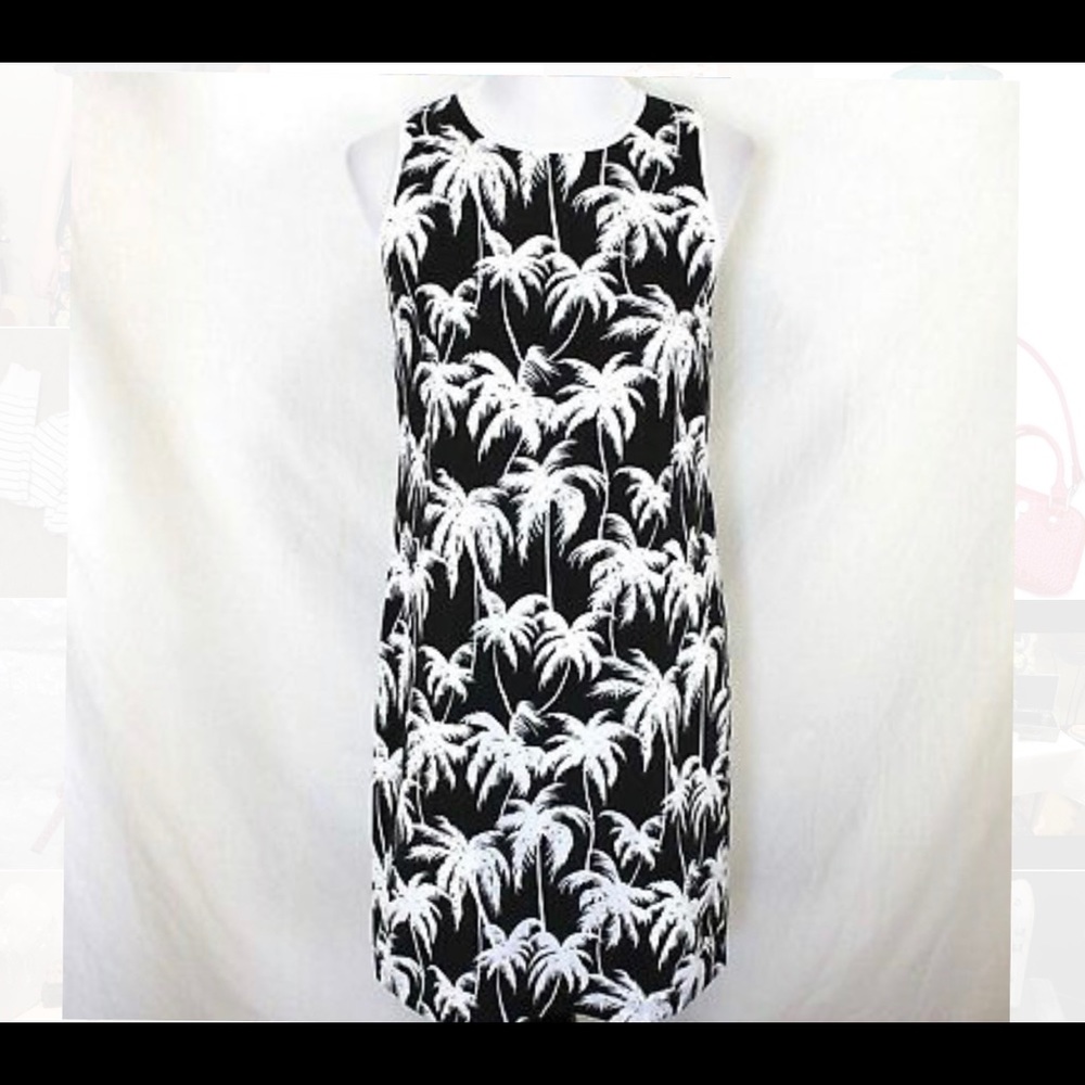 Vince Camuto dress size 4